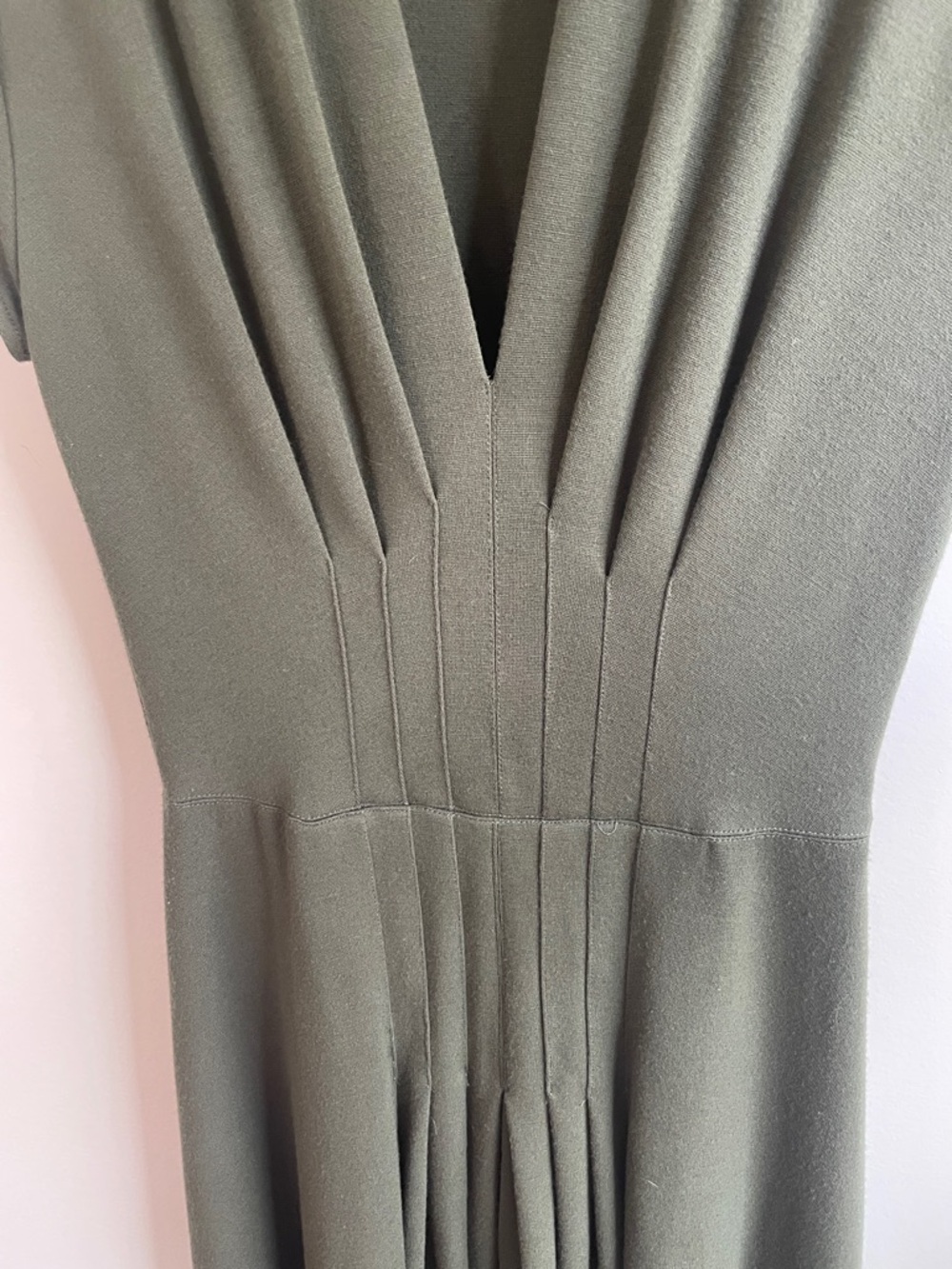 Trashy Diva by Candace Gwinn Olive Green V-Neck Cap Sleeve Midi Jenny Dress Sz 4 - Picture 4 of 12